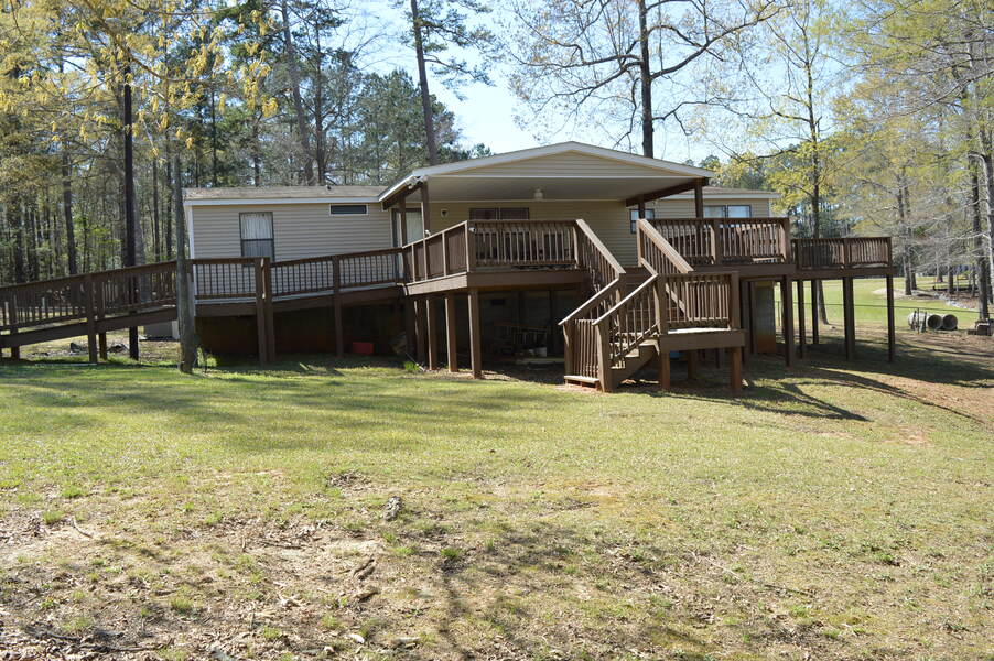 1718 Catclaw Lane 